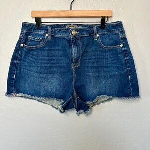 Torrid Feel‎ the Fit Cut Off Jean Shorts Dark Wash Sz 16
